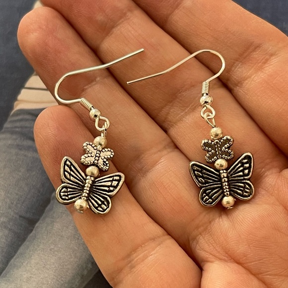 Silver plated butterfly drop earrings - Picture 4 of 5